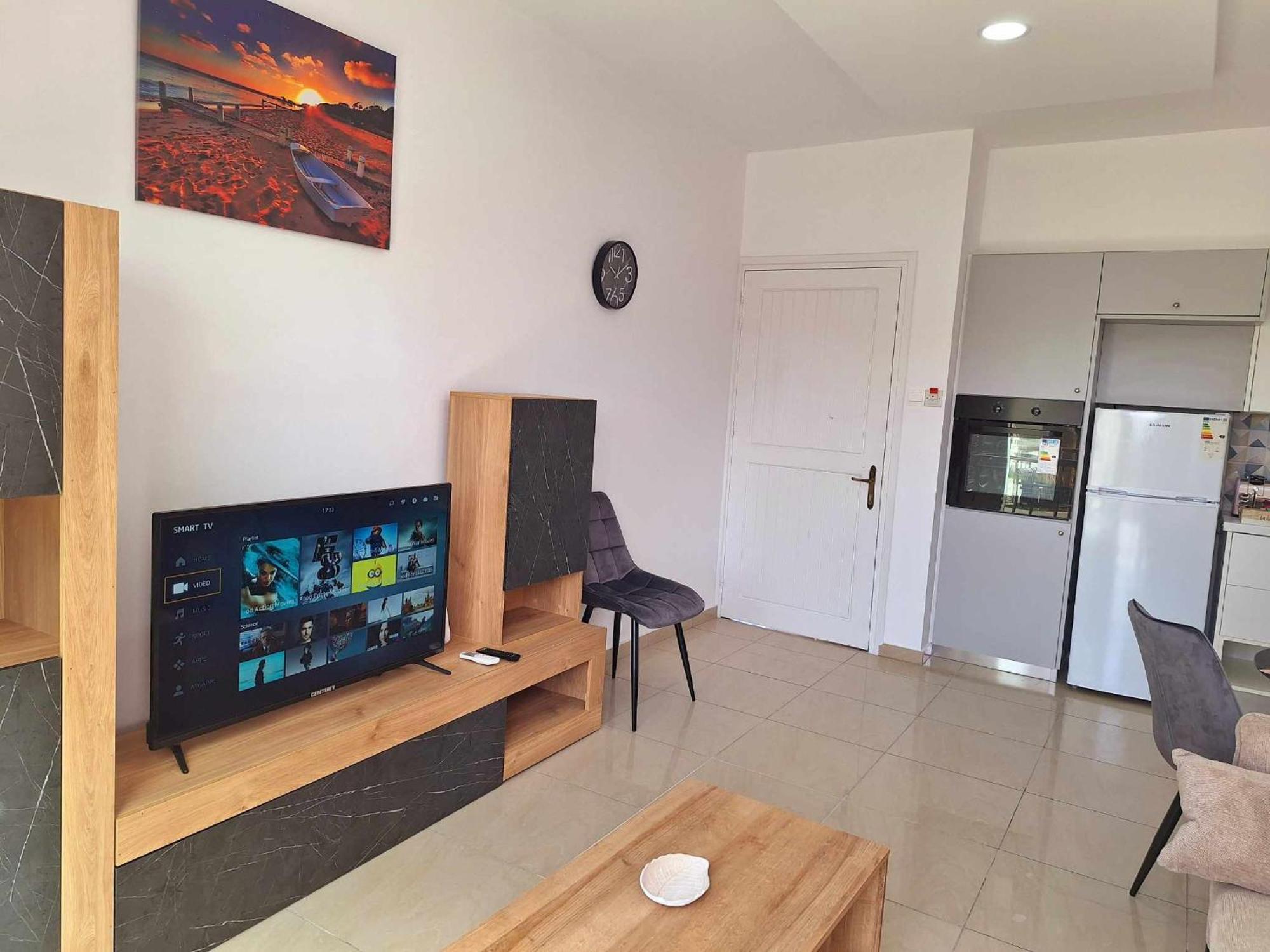 Stylish Apt Kato Paphos Close To Beach & Vibrant Harbor Life Ngoại thất bức ảnh