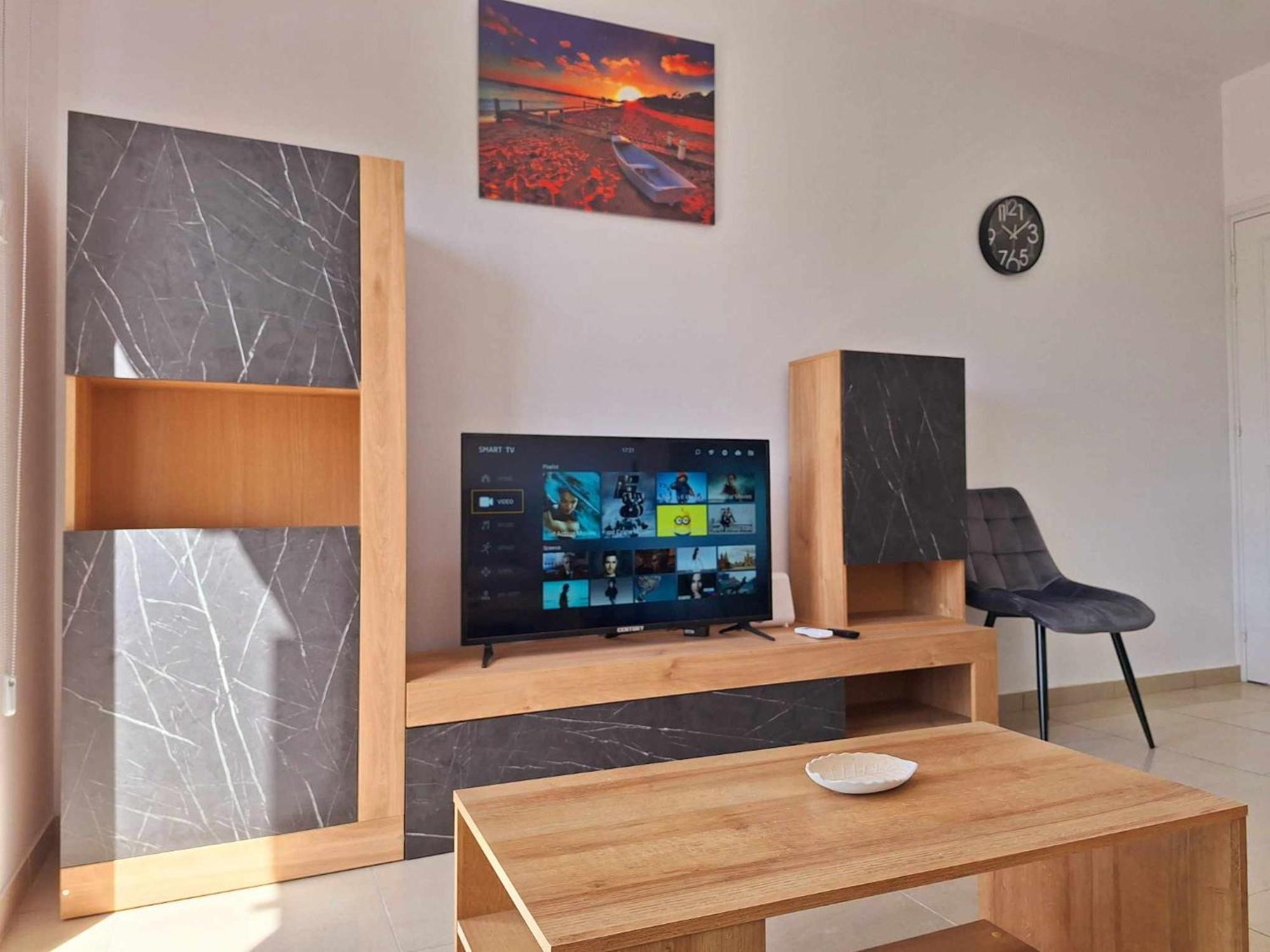 Stylish Apt Kato Paphos Close To Beach & Vibrant Harbor Life Ngoại thất bức ảnh