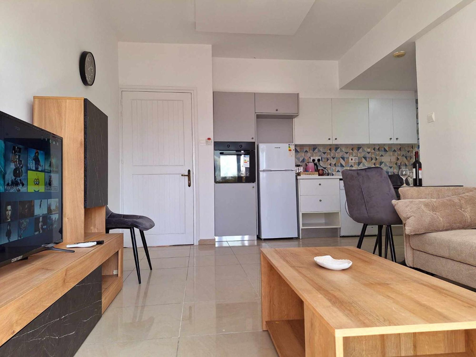 Stylish Apt Kato Paphos Close To Beach & Vibrant Harbor Life Ngoại thất bức ảnh